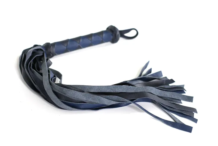 AS Anal Diamond Back Flogger Black Blue