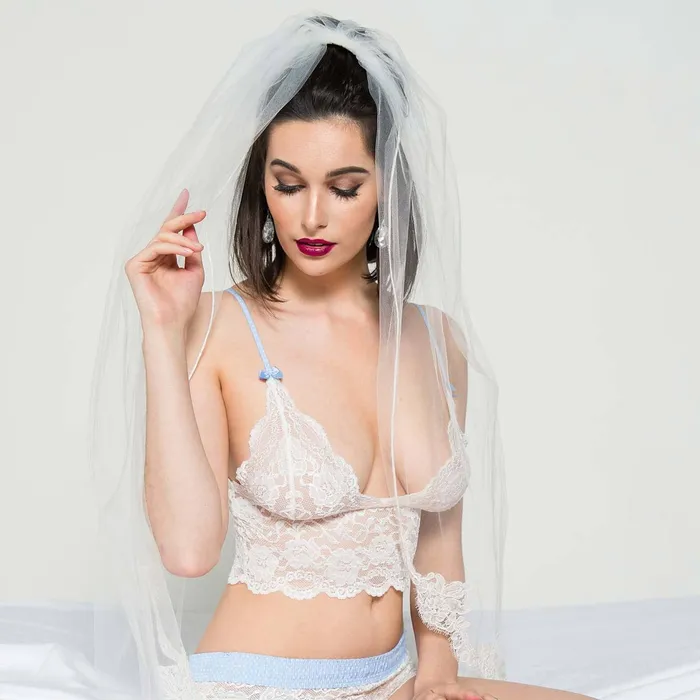 Female Sex Toys Foxers Lace Bralette in Ivory Wedding Foxers